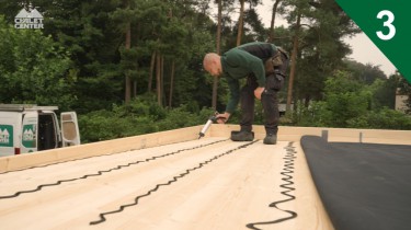 Stap 3 – EPDM folie verlijmen