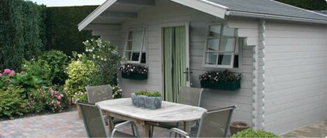 Bent u op zoek naar een tuinhuis te koop?